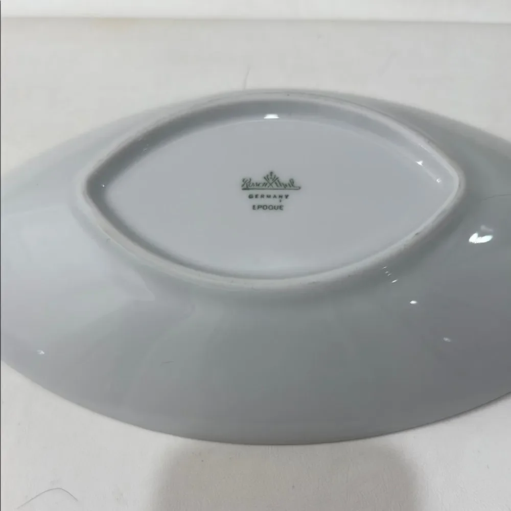 Rosenthal White Porcelain Modern Oval Serve Ware Dish Germany Epoque One Dish
